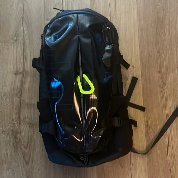 north face backpack black and red Amazon.com: THE NORTH FACE Borealis